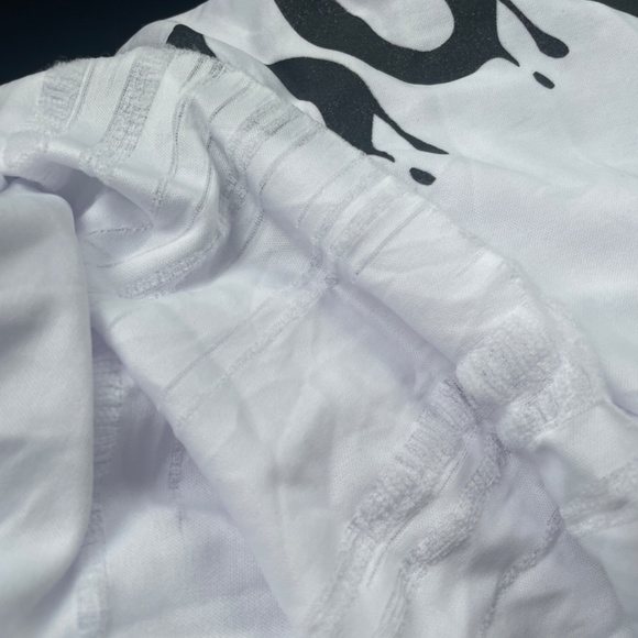 Spooky Village CVS Ghost Hooded Poncho - Picture 3 of 4